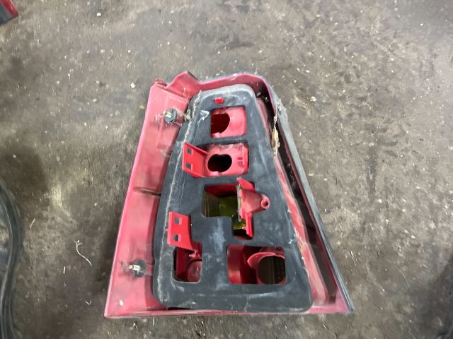 bontott VW BORA Jobb Hátsó Lámpa