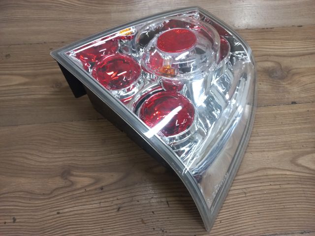 bontott VW BORA Jobb Hátsó Lámpa