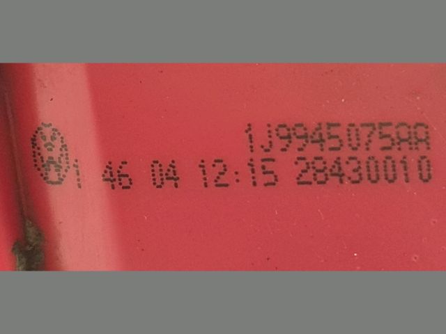 bontott VW BORA Jobb Hátsó Lámpa