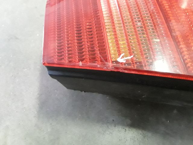 bontott VW BORA Jobb Hátsó Lámpa