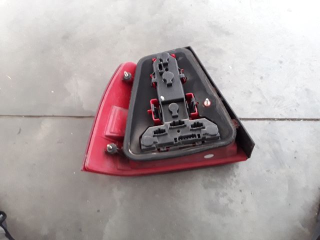 bontott VW BORA Jobb Hátsó Lámpa