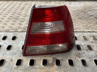 bontott VW BORA Jobb Hátsó Lámpa