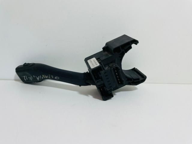 bontott VW BORA Jobb Kormánykapcsoló Ablaktörlő