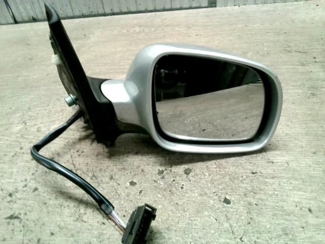 bontott VW BORA Jobb Visszapillantó Tükör (Elektromos)