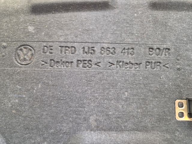 bontott VW BORA Kalaptartó