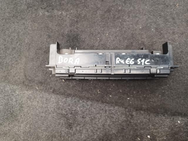 bontott VW BORA Klíma Kapcsoló