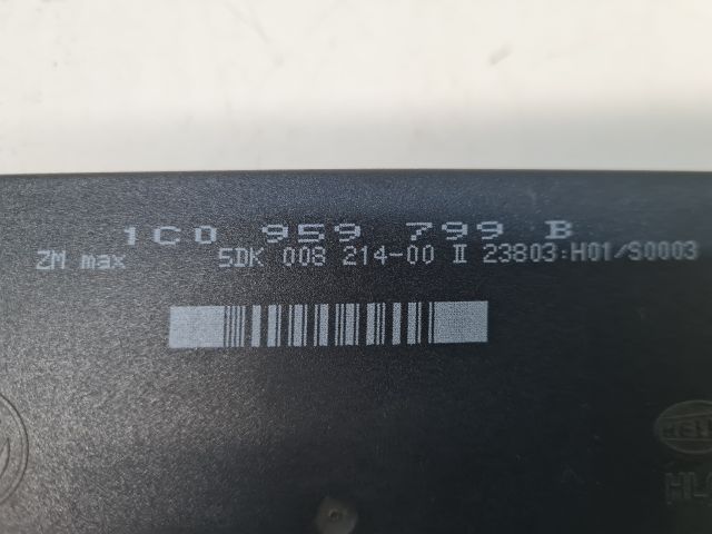 bontott VW BORA Komfort Elektronika