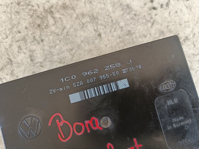 bontott VW BORA Komfort Elektronika