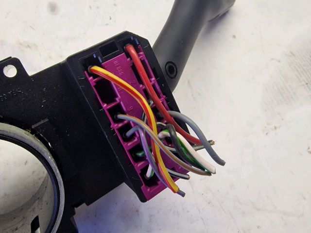 bontott VW BORA Komplett Kormánykapcsoló (Bajuszkapcsoló)