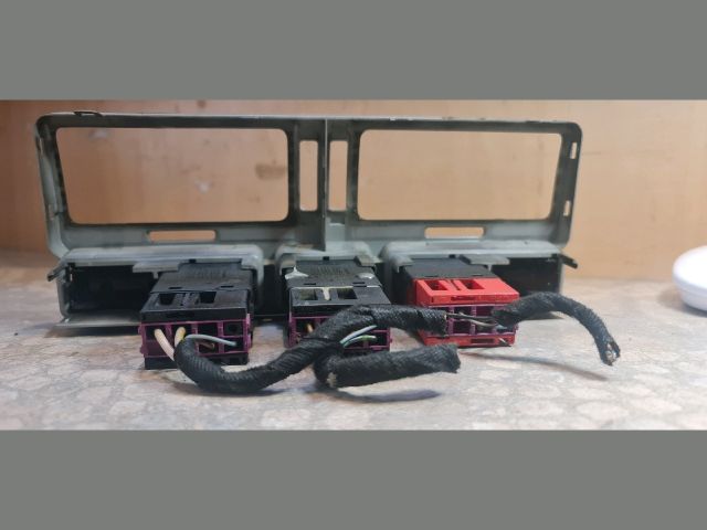 bontott VW BORA Középkonzol Keret