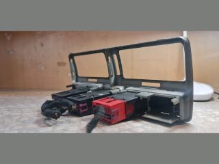 bontott VW BORA Középkonzol Keret