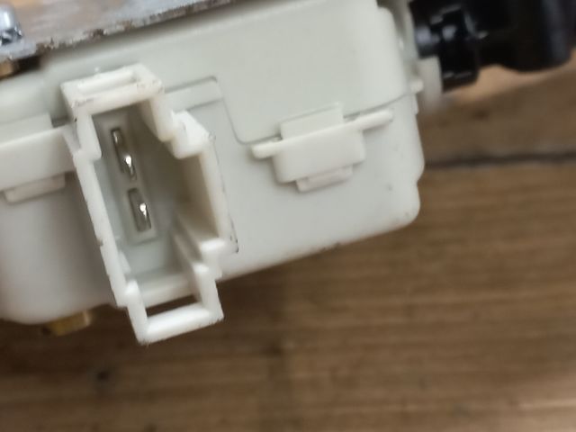 bontott VW BORA Központizár Motor Csomagtérajtó