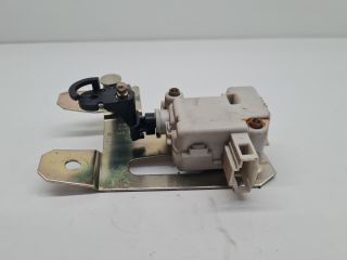 bontott VW BORA Központizár Motor Csomagtérajtó