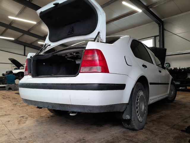 bontott VW BORA Kürt