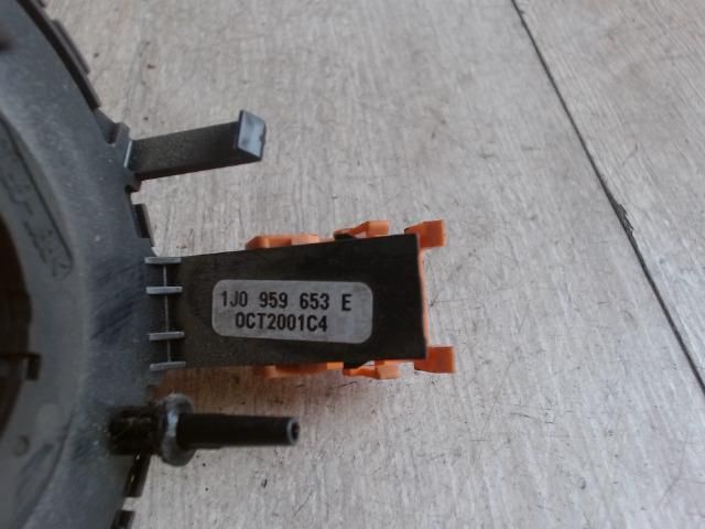 bontott VW BORA Légzsák Átvezető Szalagkábel