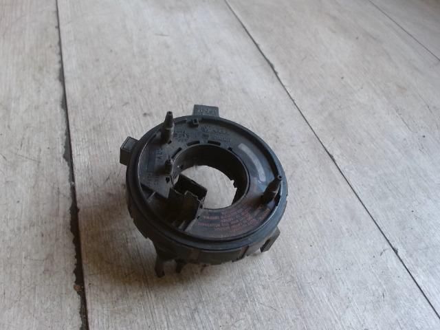 bontott VW BORA Légzsák Átvezető Szalagkábel