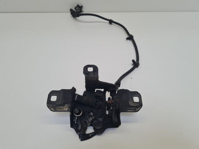 bontott VW BORA Motorháztető Zárszerkezet