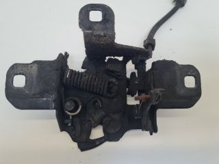 bontott VW BORA Motorháztető Zárszerkezet