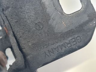 bontott VW BORA Motorháztető Zárszerkezet