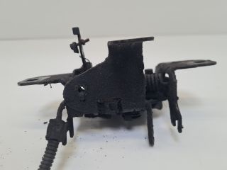 bontott VW BORA Motorháztető Zárszerkezet