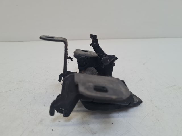 bontott VW BORA Motorháztető Zárszerkezet