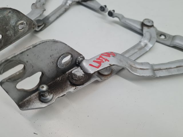 bontott VW BORA Motorháztető Zsanér Pár