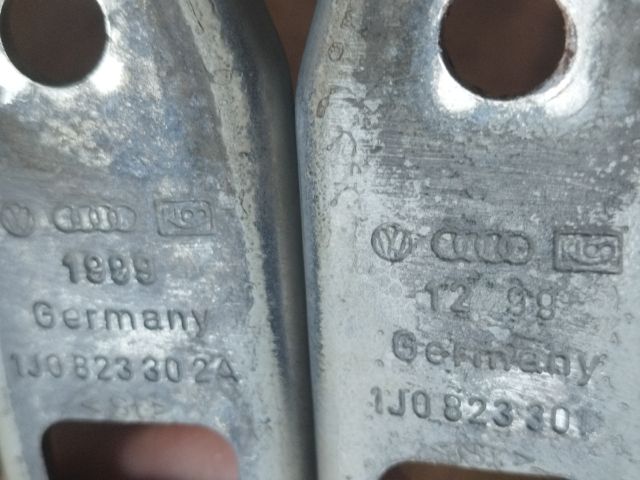 bontott VW BORA Motorháztető Zsanér Pár