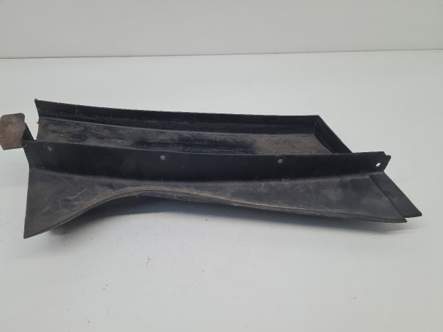 bontott VW BORA Pollenszűrő Fedél