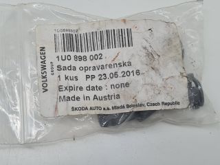 bontott VW BORA Szerszámkészlet