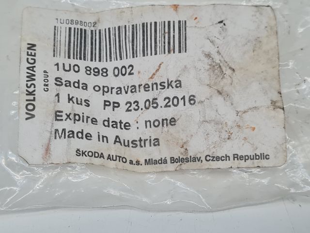 bontott VW BORA Szerszámkészlet