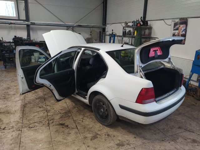 bontott VW BORA Szervóolaj Tartály