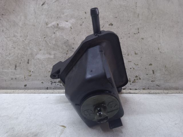 bontott VW BORA Szervóolaj Tartály