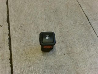 bontott VW BORA Tankajtó Nyitó Kar / Gomb