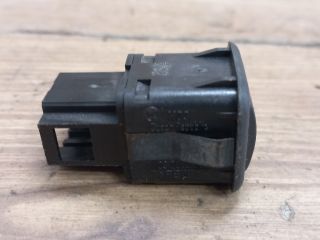 bontott VW BORA Tankajtó Nyitó Kar / Gomb