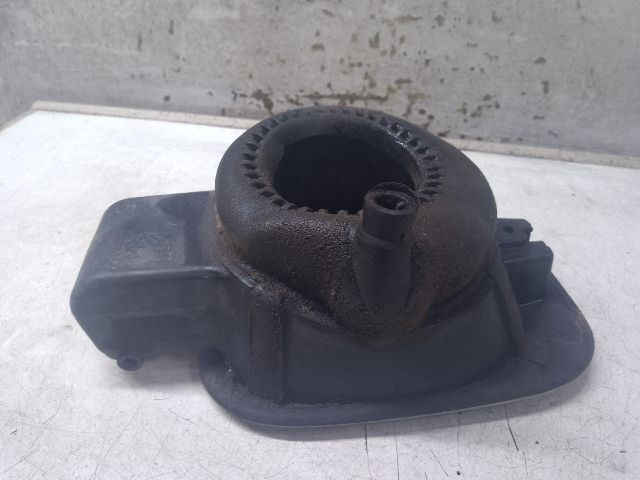 bontott VW BORA Tankajtó