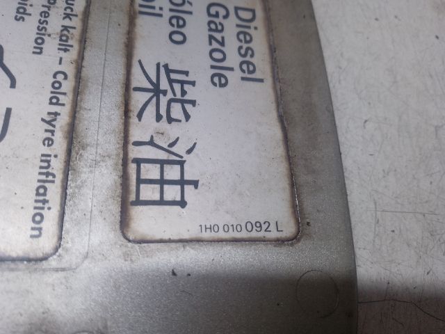 bontott VW BORA Tankajtó