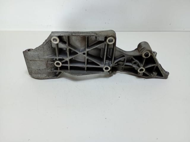 bontott VW BORA Tartó Bak