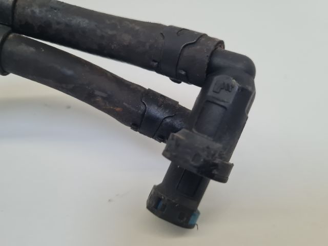 bontott VW BORA Üzemanyagcső