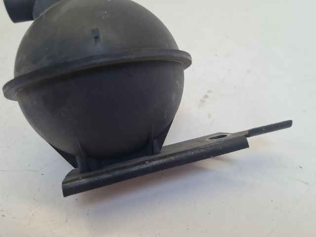 bontott VW BORA Vákum Tartály