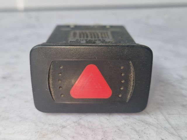 bontott VW BORA Vészvillogó Kapcsoló