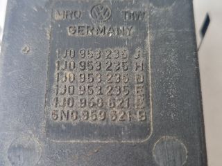 bontott VW BORA Vészvillogó Kapcsoló