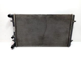 bontott VW BORA Vízhűtő Radiátor Tartó