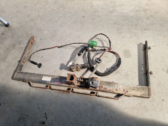 bontott VW BORA Vonóhorog