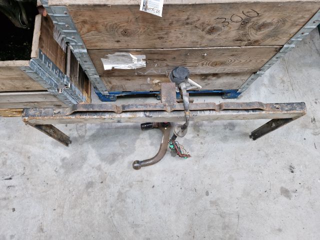 bontott VW BORA Vonóhorog