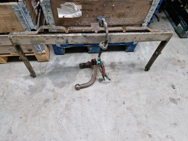 bontott VW BORA Vonóhorog