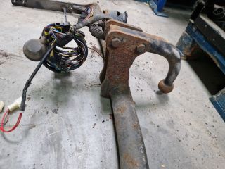 bontott VW BORA Vonóhorog