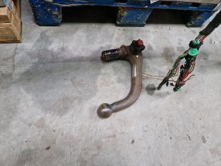 bontott VW BORA Vonóhorog