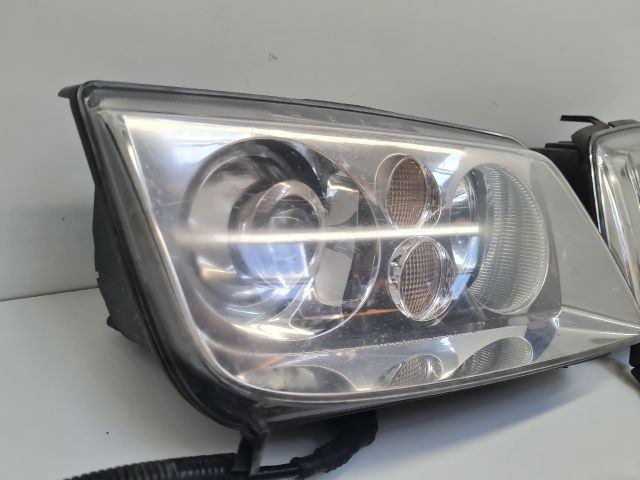 bontott VW BORA Xenon Fényszóró Pár