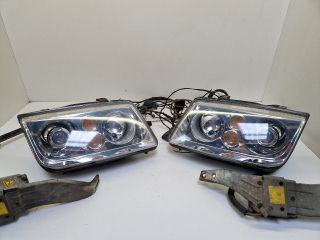 bontott VW BORA Xenon Fényszóró Pár