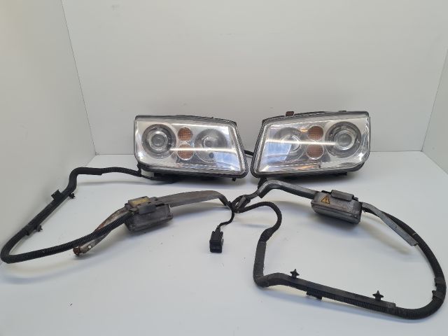 bontott VW BORA Xenon Fényszóró Pár